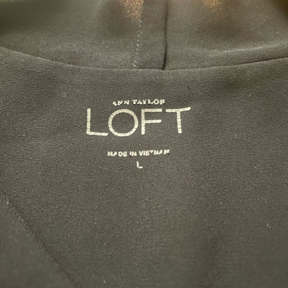 LOFT Black Long Sleeve Blouse Size Large - Picture 2 of 6